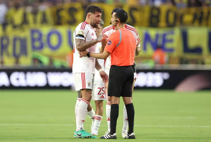 El mexicano César Ramos, actualmente en el Mundial de Clubes, es el referente del arbitraje contemporáneo