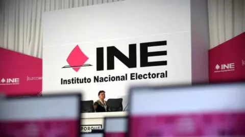 INE denuncia un golpe a la democracia tras aumento en los topes de campaña electoral