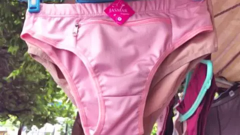 ¡Calzones antirrobo! Moda ante la inseguridad