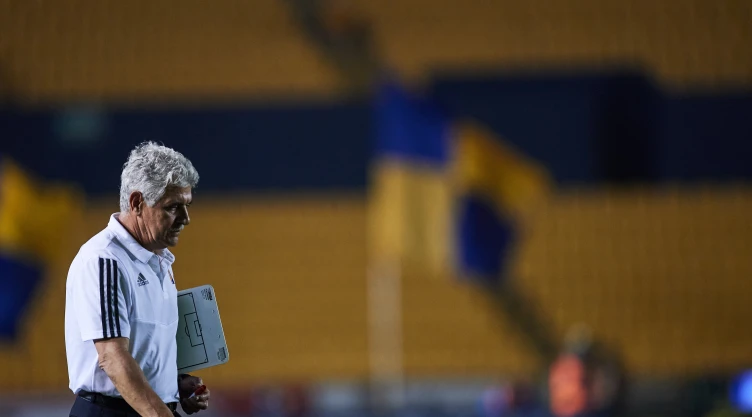 Ricardo “Tuca” Ferretti se iría de los Tigres