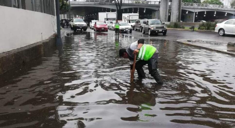 Lluvia en CDMX provoca inundaciones