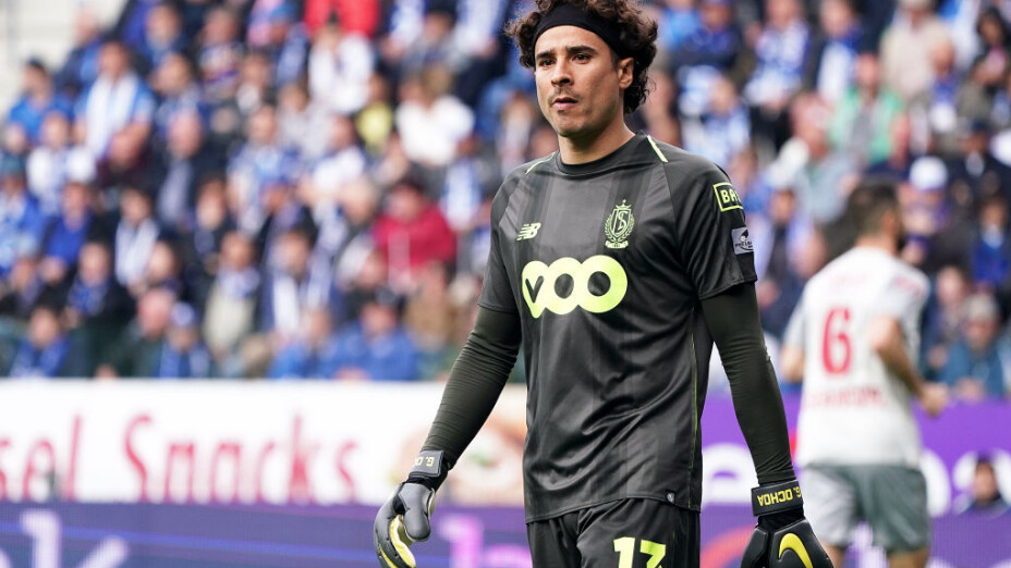 Memo Ochoa Bélgica