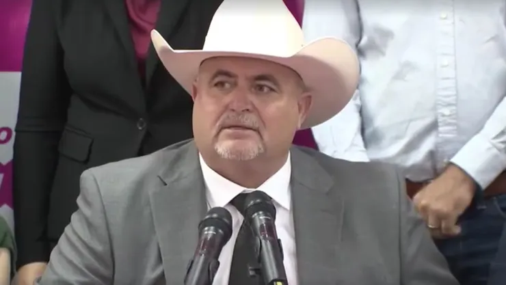 Julián LeBarón: Buscará la gubernatura de Chihuahua con Somos México.
