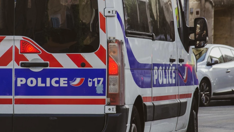 Policía de Francia abate a un agresor en Marsella.jpg