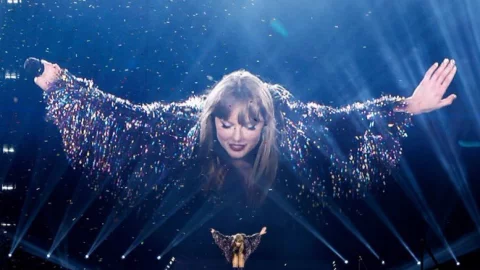 Taylor Swift se despide de si exitosa gira “The Eras Tour” en Vancouver.