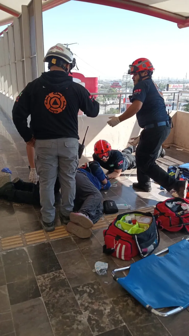 Mujer resulta herida tras caer a las vías del Metro de Monterrey hoy 26 de diciembre