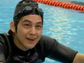 Última competencia: natación ¡pero Jun Pyo no sabe nadar! ¿Quién lo diría?