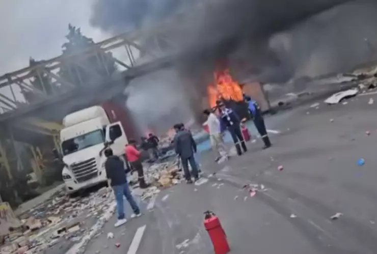 Registran fuerte accidente en carretera México-Toluca