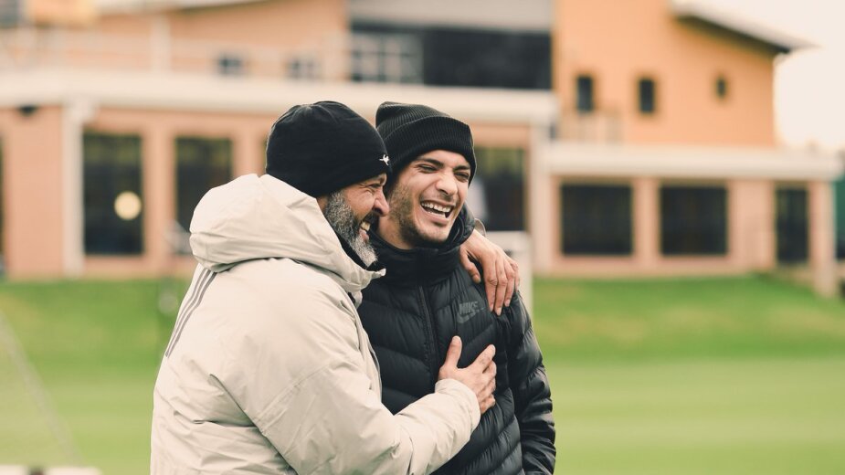 Raúl Jiménez y Nuno Espírito Santo