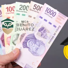 Beca Benito Juárez ¿A qué alumnos les depositan 5,800 pesos a partir de hoy?