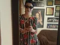 Lola Cortes con lentes.jpg