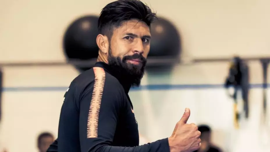 oribe peralta chivas