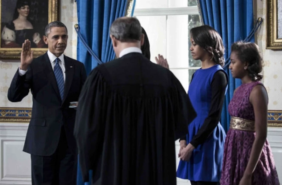 Obama rinde protesta como presidente