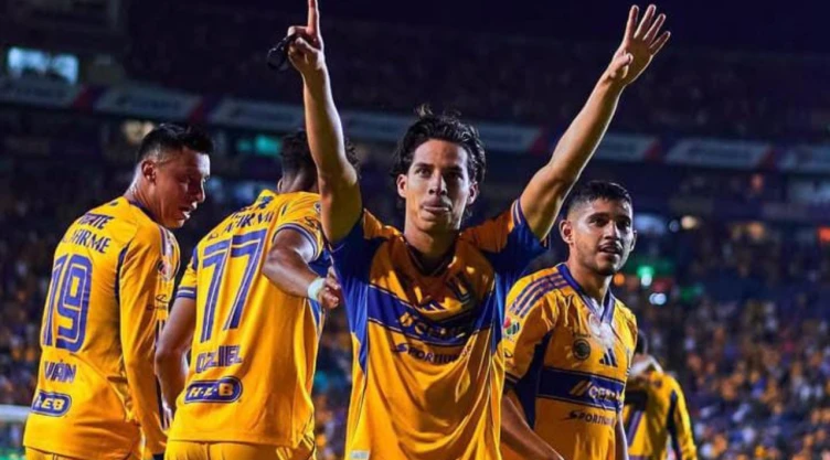 Diego Lainez