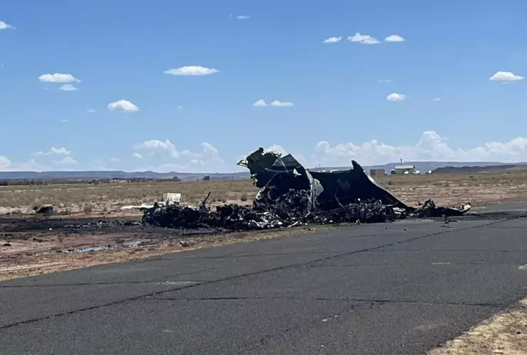 Avión se estrella y se incendia en Arizona hoy 5 de agosto.jpg
