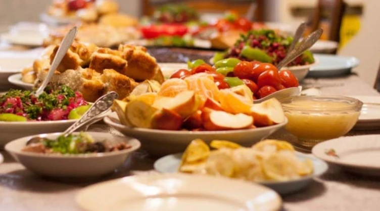 Cena2