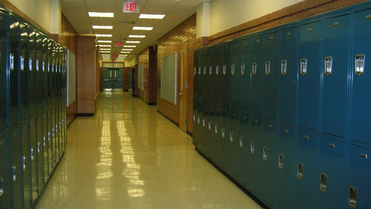 Preparatorias públicas sin clases por corte de agua