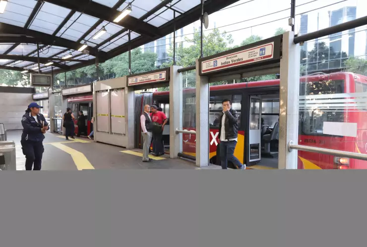  Metrobus de  la Glorieta de Insurgentes, reabre servicio 