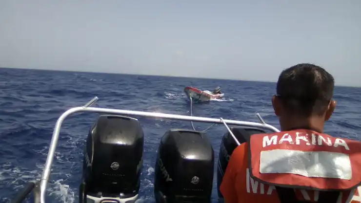 rescatan a 6 pescadores en Cozumel, Quintana Roo