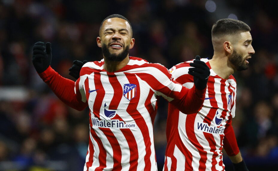 Debuta en el triunfo del Atlético de Madrid Memphis Depay