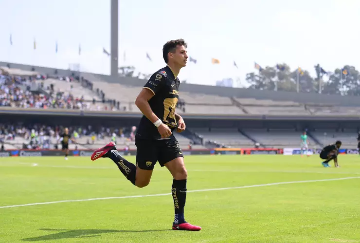 Juan Ignacio Dinenno, delantero de Pumas