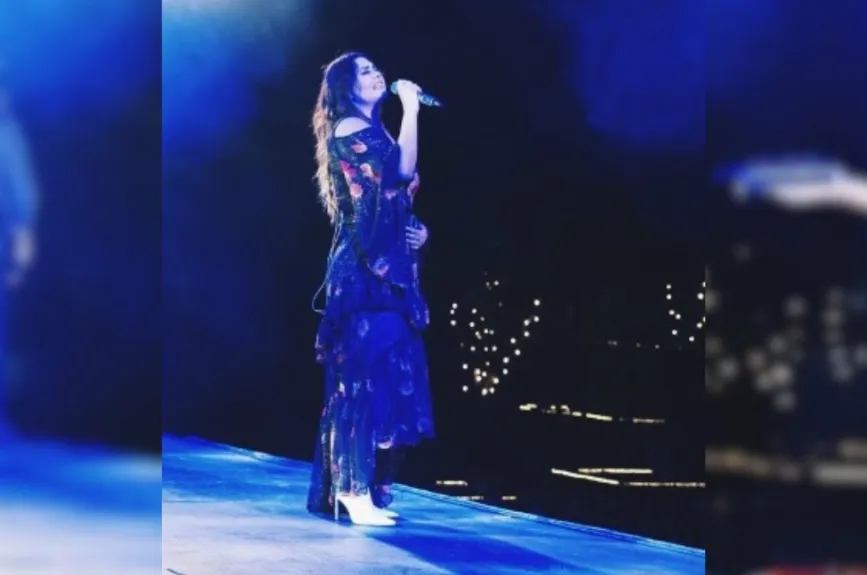 Yuridia | Crédito: Instagram @yuritaflowers