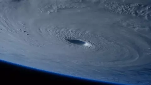 ¿Qué hacer antes, durante y después de un huracán?