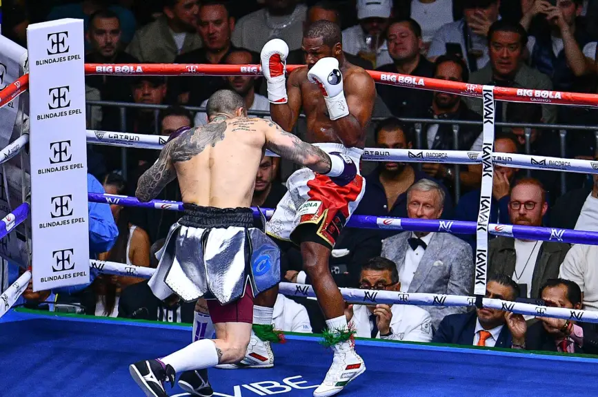 Floyd Mayweather vs Gotti III en la Arena CDMX
