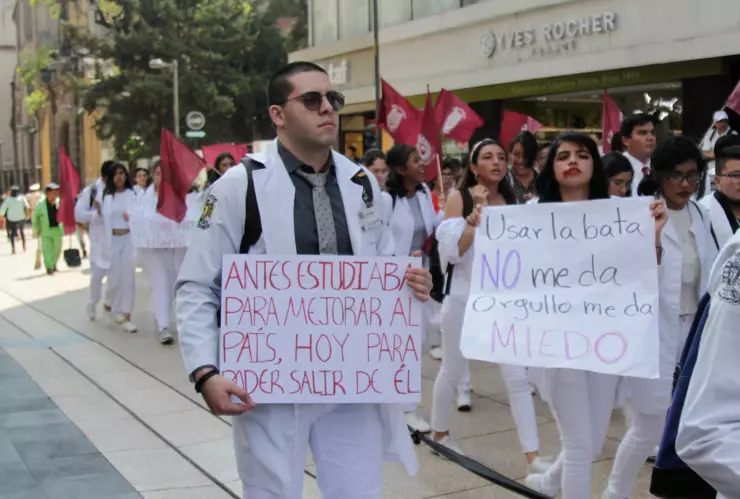 Protesta de estudiantes de medicina