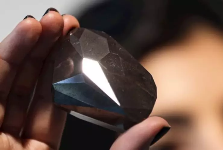 Enigma, diamante, subasta 1.jpg