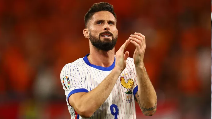 Olivier Giroud se retira de Francia con una derrota