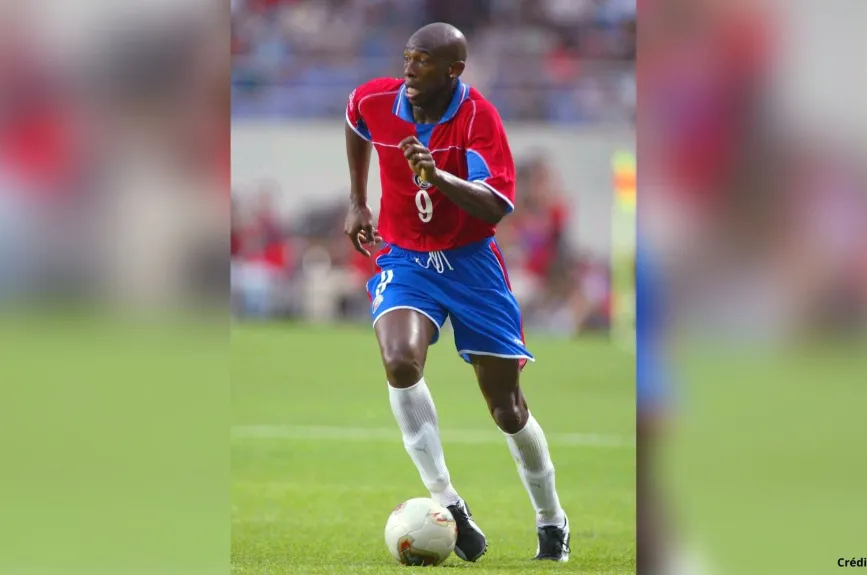 4 maximos goleadores en la historia de Costa Rica.jpg