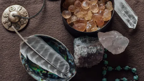 Los amuletos pueden consagrarse con diferentes intenciones