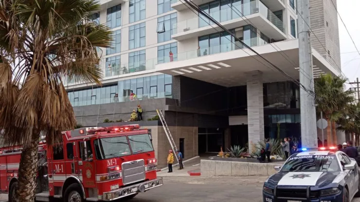 Muere trabajador al caer desde e sexto piso de un edificio en la colonia Madero