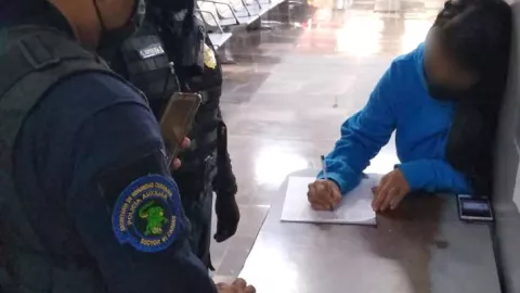 MENOR EXTRAVIADA (1).jpeg