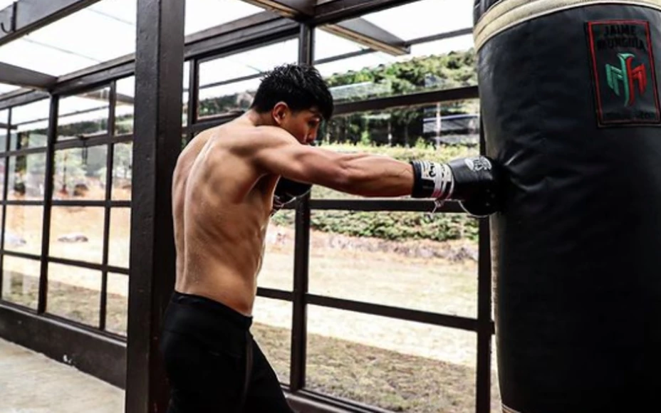 Jaime Munguía Ballard 19 de febrero box azteca