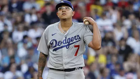 Arrestan a Julio Urías por violencia doméstica; es beisbolista de los Dodgers