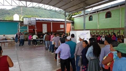 Elecciones extraordinarias en Chiapas: Chicomuselo y Capitán Luis Ángel Vidal votan en calma