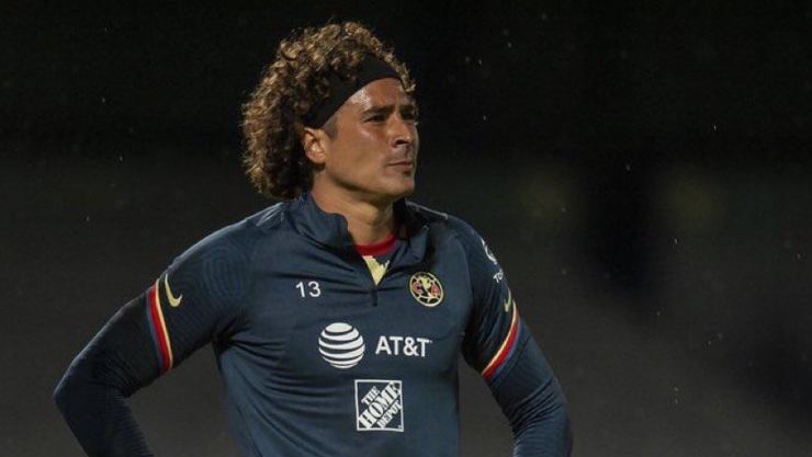 GuillermoOchoaenClásicos.png