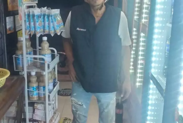 Autoridades de Ticul arrestan a hombre por presunto intento de asalto en el barrio de Santiago