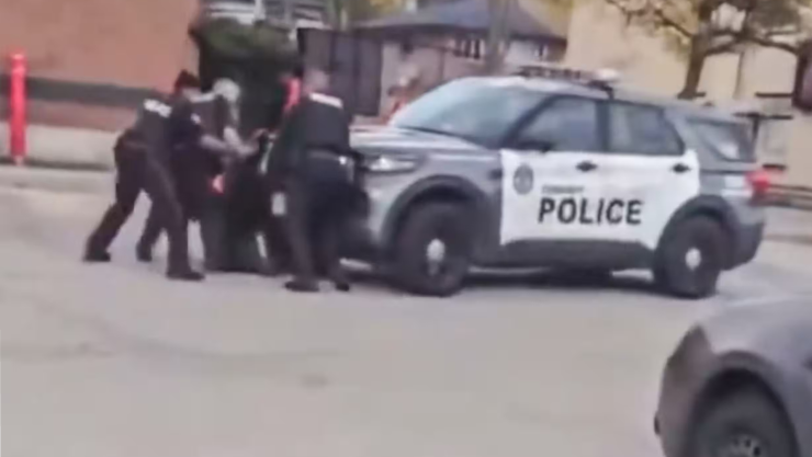 operativo policial en Canadá