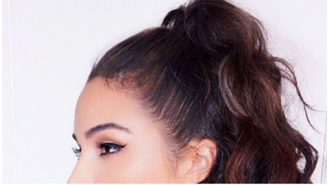 peinados mujer pelo corto coleta.png