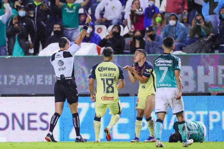 Liga BBVA MX Apertura Grita Mexico 2021 Leon vs America