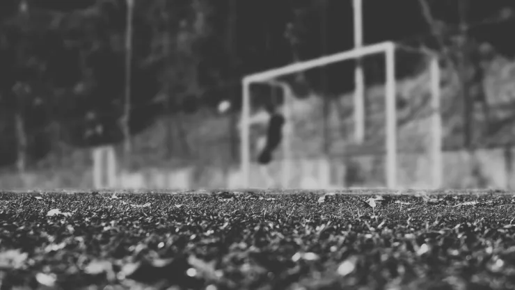 ¡Macabro hallazgo! Localizan dos cuerpos sin vida en un campo de futbol