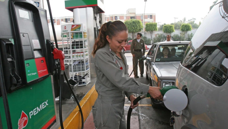 El robo de combustibles en gasolinerías de México
