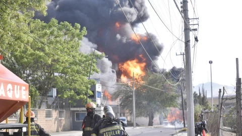 explosion-incendio-tlaquepaque-fabrica-aerosoles-jalisco-heridos.jpg