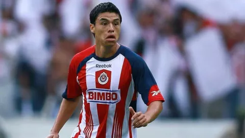 Gonzalo Pineda confrontó a su entrenador en Chivas