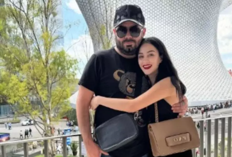 jose eduardo derbez y novia