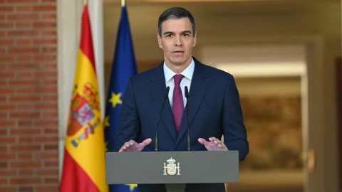 pedro-sanchez-no-dimite-oposicion-espana