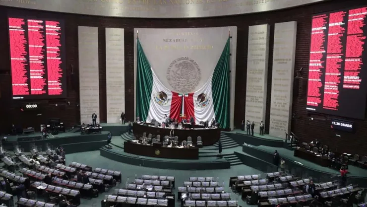 Crisis hídrica llega a los diputados Piden concretar Ley que le garantice agua a la población